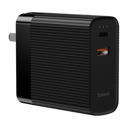 Зарядное устройство BASEUS Powerbank 2 in 1 USBUSB-C, 2.4A, 15W, черный, с аккумулятором 5000mAh - 1